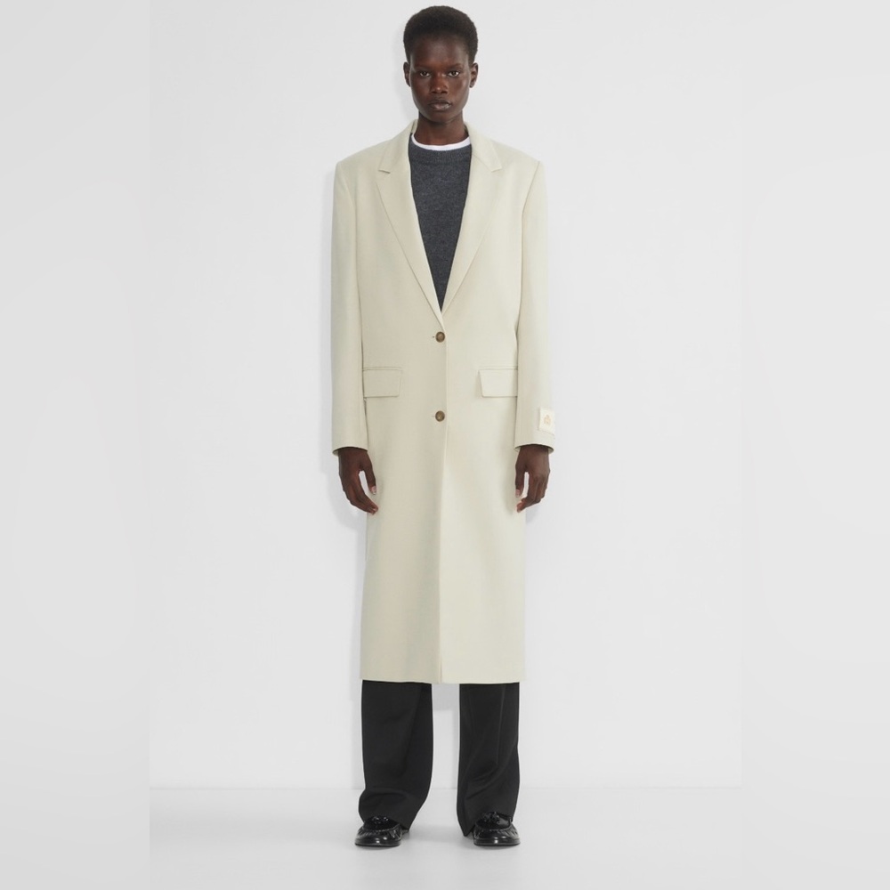 Aritzia Babaton Cream Coat